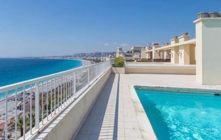 نيس Le Royal, Spacious Seaside Apartment Rooftop And Pool المظهر الخارجي الصورة